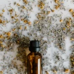 magnesium oil recipe with magnesium chloride flakes and distilled water