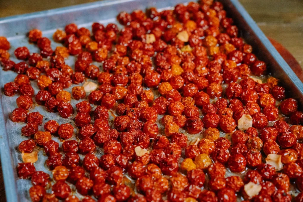 recipes for cherry tomatoes with roasted cherry tomatoes and fresh basil