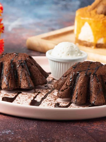 2 Ingredient Chocolate Fudge Cakes