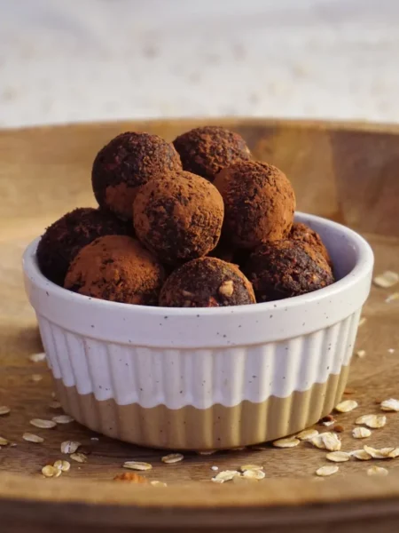 3 Ingredient Chocolate Truffles