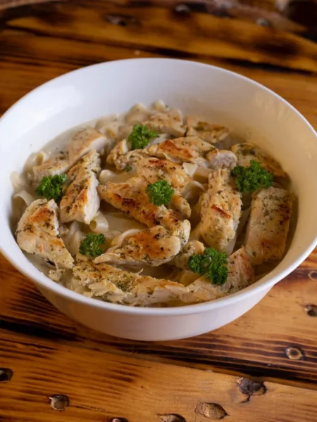 30 Minute Creamy Chicken Stroganoff