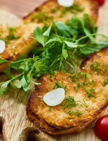 Air Fryer Garlic Bread