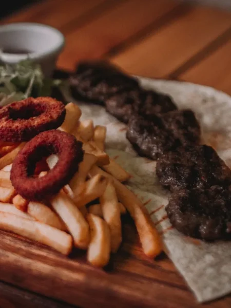 Air Fryer Onion Rings With Sweet Chipotle Ketchup