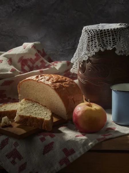 Apple Monkey Bread