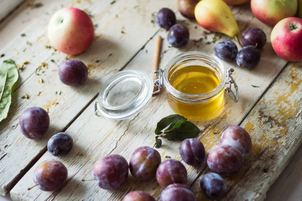 Apple Pear Fritters With Honey Glaze