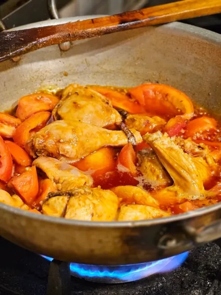 Chicken Thighs With Tomatoes Feta
