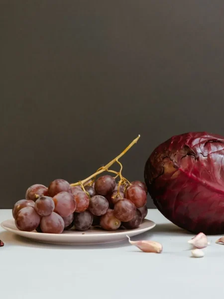 Chicken With Grapes Garlic And Red Vermouth