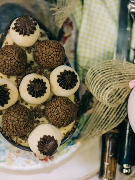 Easter Oreo Truffle Eggs