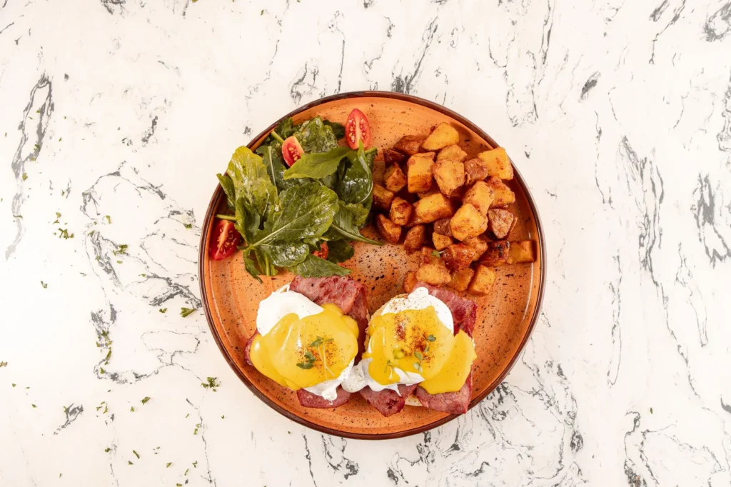 Eggs Benedict