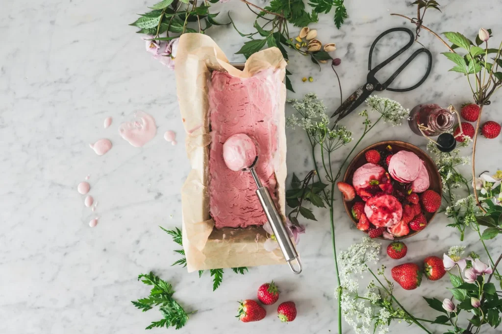 Frozen Strawberries And Cream Dessert