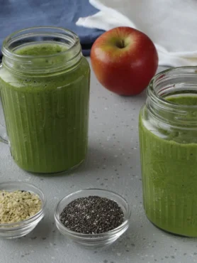 Green Pear Smoothie
