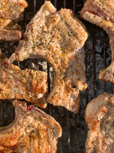 Grilled Pork Chops With Onion Marmalade
