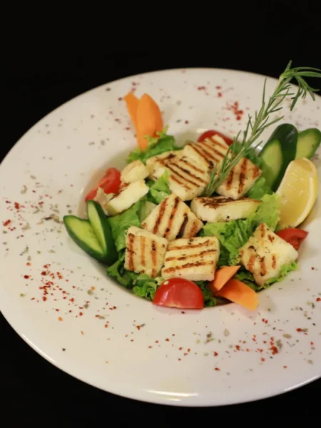 Halloumi Wraps