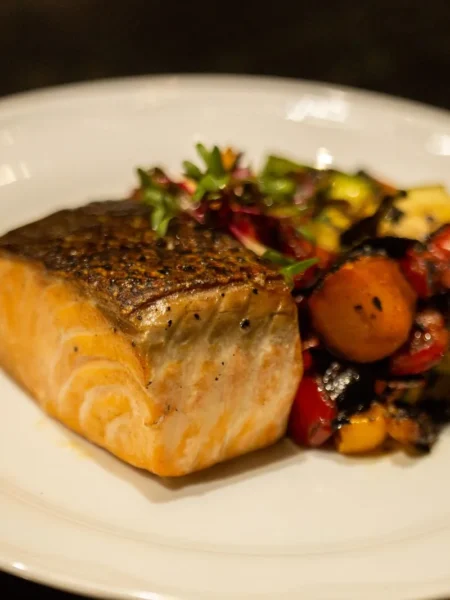 healthy salmon recipe with roasted vegetables