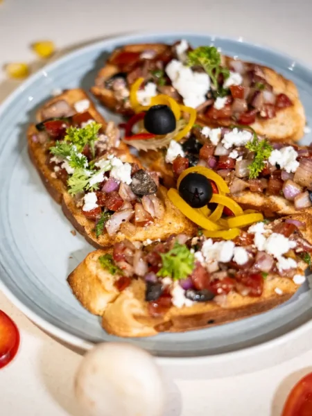 Herbed Cheese And Mushroom Bruschetta