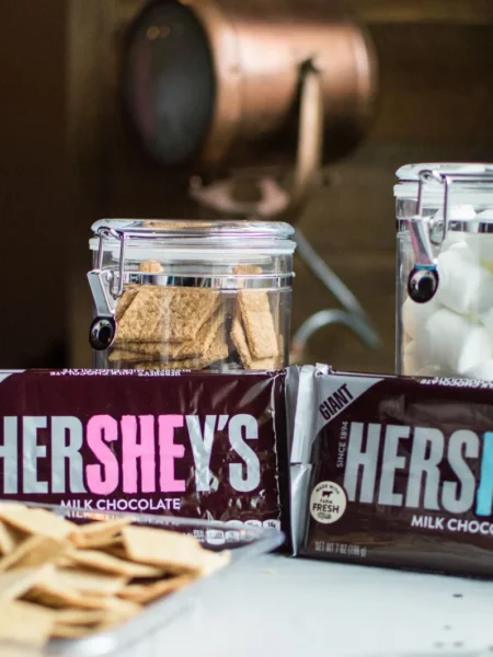 Hershey Smores Cupcakes