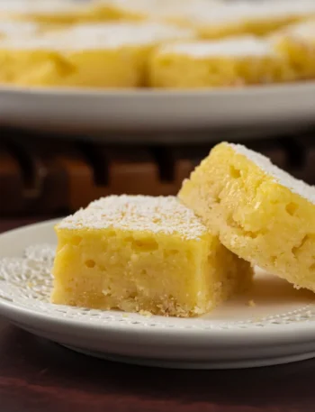 lemon bar recipe with shortbread crust