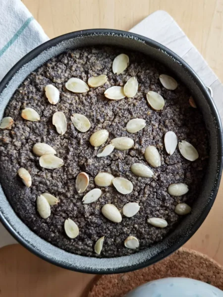 Lemon Poppy Seed Cake