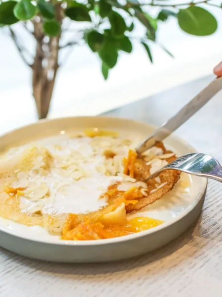 Mango Pancakes