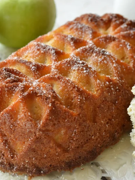 Norwegian Apple Cake Eplekake
