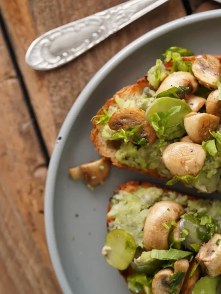 Parmesan Mushroom Crostini