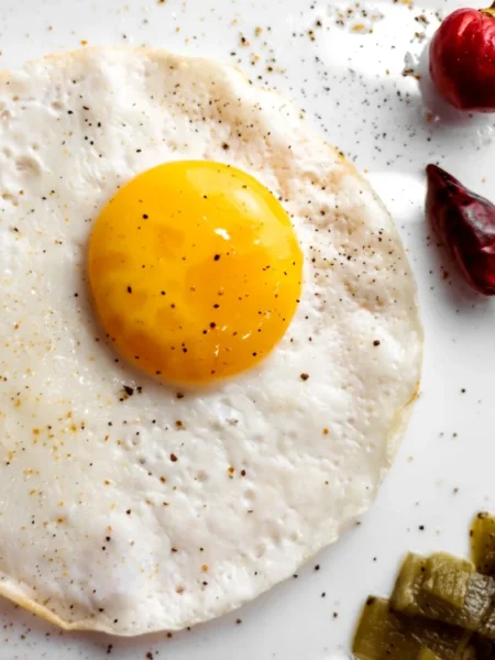 Quinoa Stuffed Peppers With Sunny Side Eggs