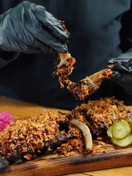 Spare Ribs With Caramelized Onions